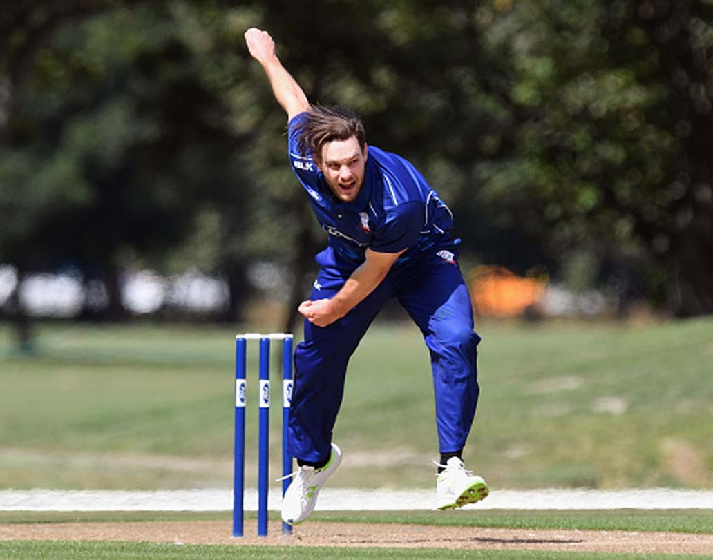 মিচেল ম্যাকক্লেনাঘ্যান: এখনও পর্যন্ত ৪০টি আইপিএল ম্যাচে ৬৩ রান করেছেন। পাশাপাশি উইকেট পেয়েছেন ৫৪টি।