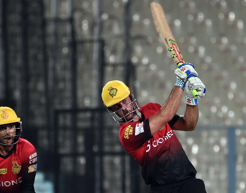 ক্রিস লিন: স্ট্রাইক রেট ১৫০-এর উপর। তবে সে ভাবে এখনও নিজেকে মেলে ধরতে পারেননি। ১২টি ম্যাচে মোট রান ৩৮৪।