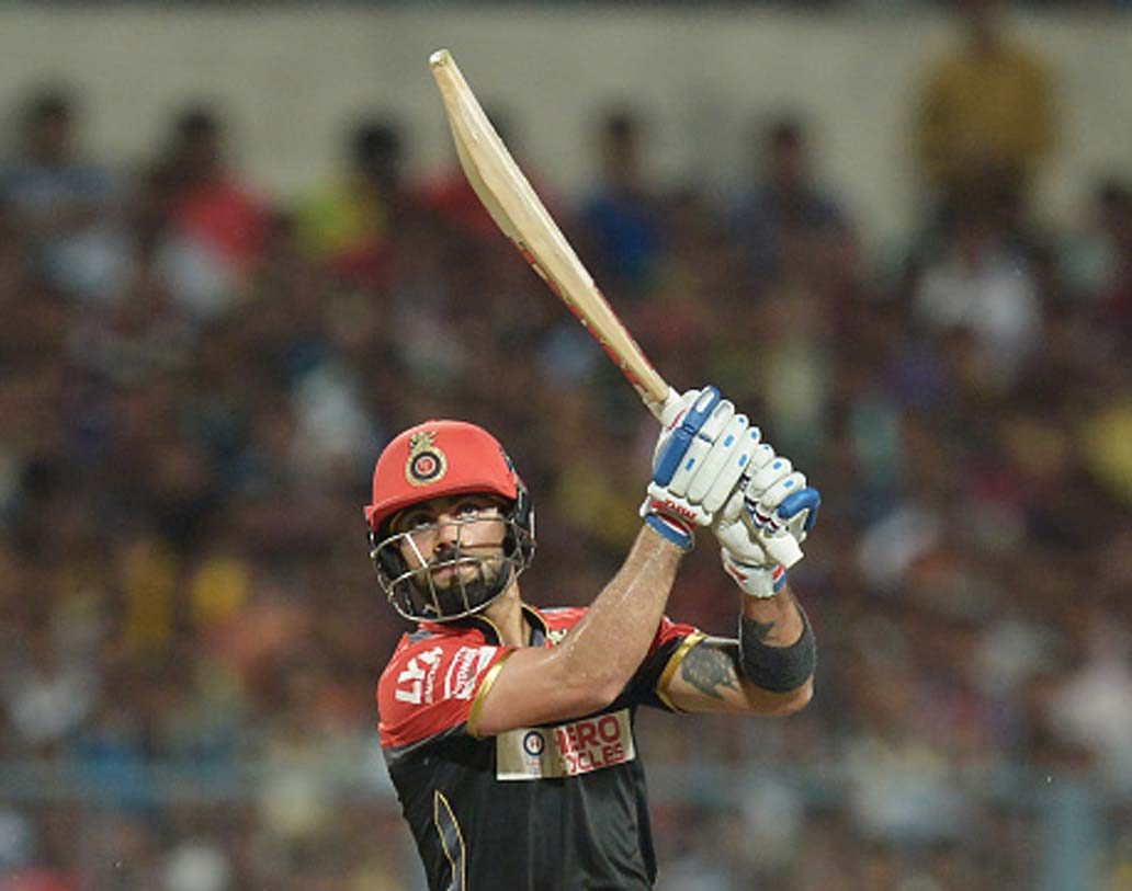 বিরাট কোহালি: ভারত অধিনায়ক কোহালি এই মুহূর্তে বিশ্বের অন্যতম সেরা ব্যাটসম্যান। ক্রিকেটর সব ধরনের ফরম্যাটে অত্যন্ত সফল। ১৪৯টি আইপিএল ম্যাচে রান ৪৪১৮। স্ট্রাইক রেট ১২৯.৮২। গড় ৩৭য়ের বেশি।