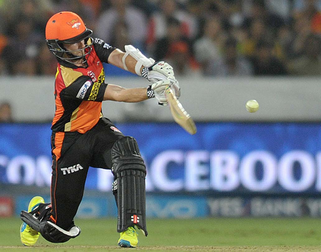 কেন উইলিয়ামসন: অধিনায়ক কেন দলের অন্যতম প্রধান ভরসা। এখনও পর্যন্ত ১৫ ম্যাচে ৪১১ রান করেছেন।