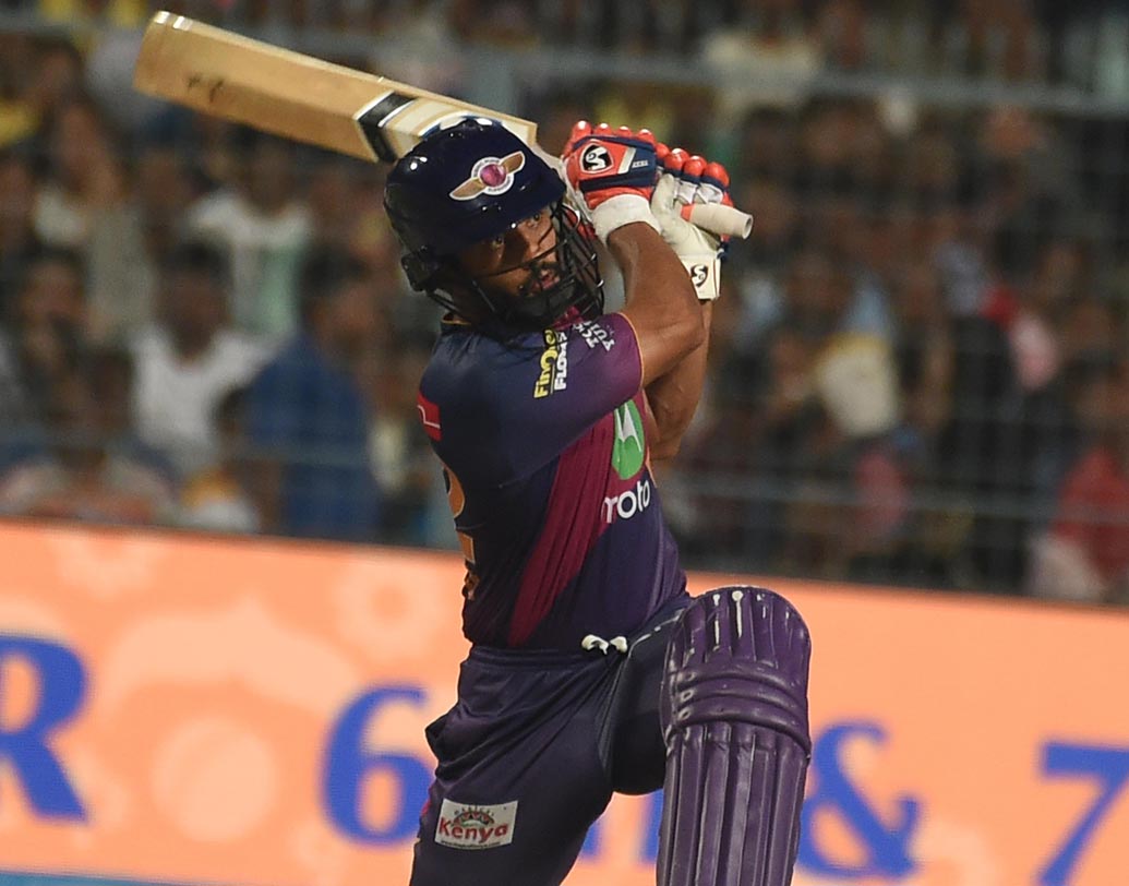 রাহুল ত্রিপাঠী: এখনও সে ভাবে নিজেকে প্রমাণ করার সুযোগ পাননি। খেলেছেন ১৪টি ম্যাচ।