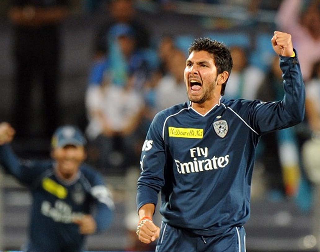 অঙ্কিত শর্মা: এখনও আইপিএলে তেমন ভাবে নিজেকে মেলে ধরতে পারেননি। খেলেছেন ২১টি ম্যাচ। ১২টি উইকেট পেয়েছেন। গড় ৩৬.৫৮।