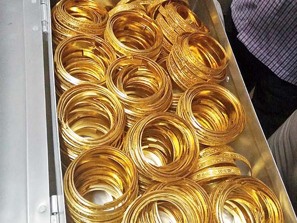 Kolkata News: 500 KG Gold sold without permission