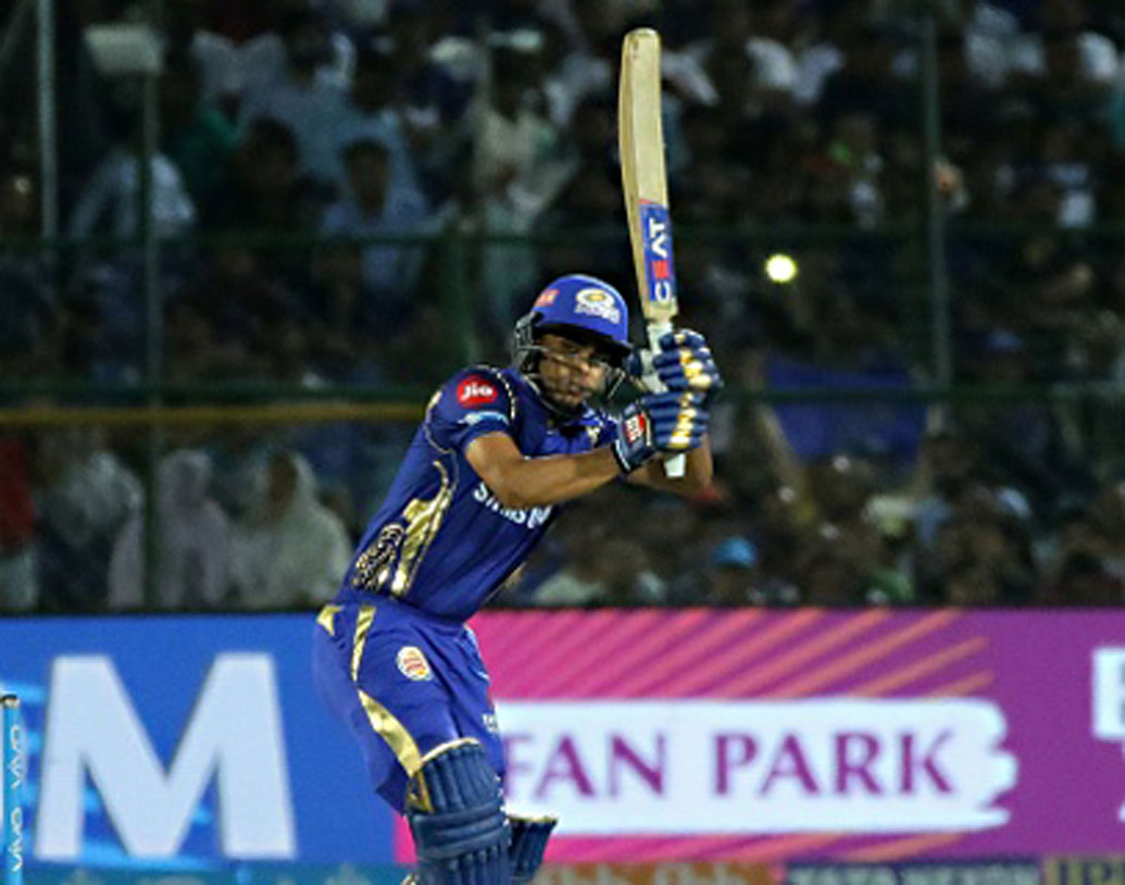 ঈশান কিষান: চেন্নাইয়ের বিরুদ্ধে ব্যাট করার সুযোগ পাননি। তবে এ ম্যাচে উইকেটরক্ষকের পাশাপাশি ব্যাট হাতেও ঈশানের দায়িত্ব থাকবে রান করার।