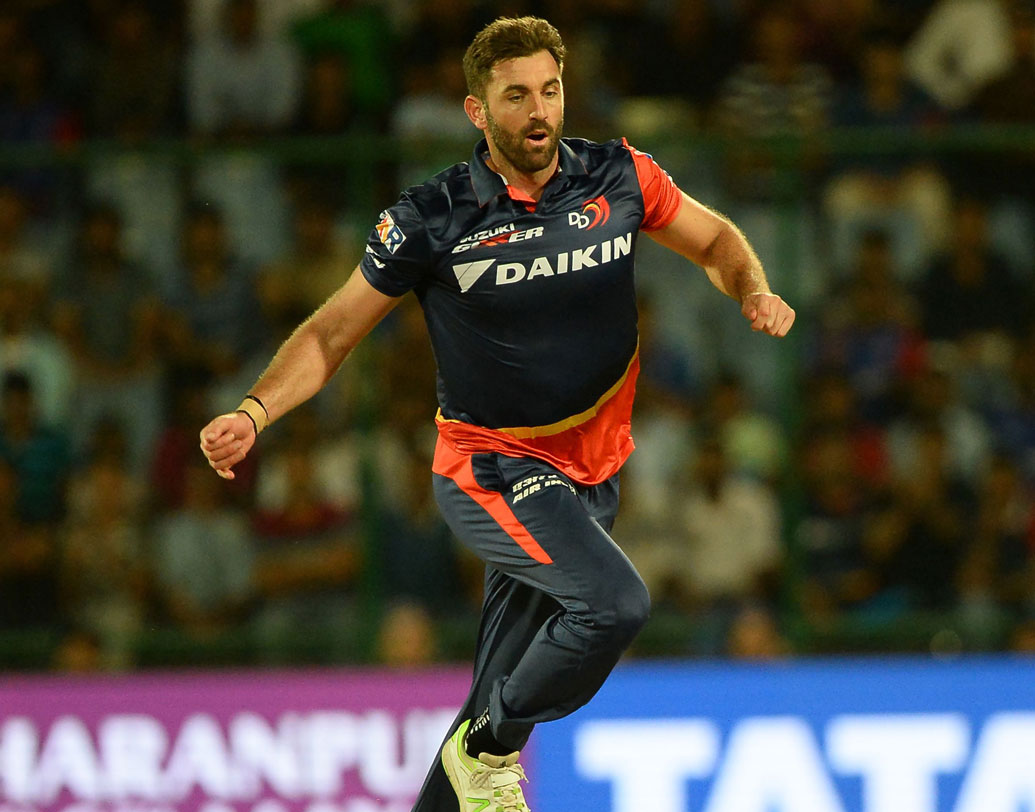 লিয়াম প্লাঙ্কেট: প্রথম ম্যাচে যে আগুনে বোলিং করেছিলেন, পরে তার আঁচ কিছুটা কমে এলেও সব মিলিয়ে ভাল পারফর্ম করছেন এই পেসার।আজও তিনি থাকছেন প্রথম একাদশে। ছবি: এএফপি।