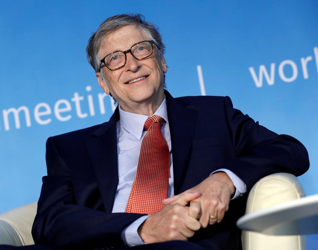 বিল গেটস: ফোর্বসের বিচারে ২০১৬ সালের পর চলতি বছরে ক্ষমতাশালীদের অলিন্দে সপ্তমেই রয়েছেন মাইক্রোসফটের প্রতিষ্ঠাতা বিল গেটস। তাঁকে পিছনে ফেলে প্রতি বছরই এগিয়ে যাচ্ছেন অনেকে। ২০১২ সালে চার নম্বর থেকে ২০১৩ ও ২০১৫ সালে ছ’নম্বরে নেমে গিয়েছিল তাঁর নাম।