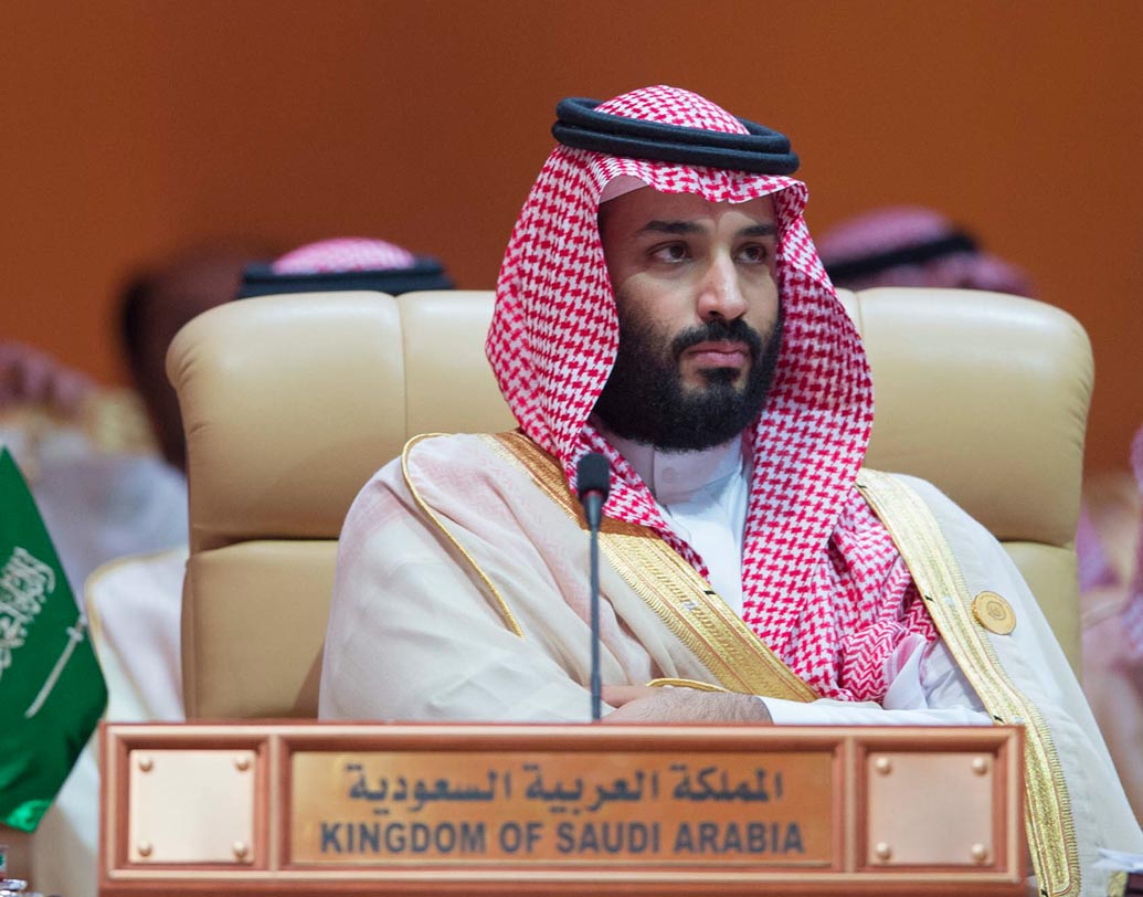 মহম্মদ বিন সলমন সৌদি: দেশের রাজনৈতিক পরিমণ্ডলে তরুণ মহম্মদ বিন সলমনই এখন জনপ্রিয় মুখ। সৌদি আরবের সত্যিকার ক্ষমতা সলমনের কাছে রয়েছে বলেই মত রাজনৈতিক পর্যবেক্ষকদের। চলতি বছরে ফোর্বসের বিচারে ক্ষমতাশালীদের তালিকায় আট নম্বরে রয়েছে তাঁর নাম।