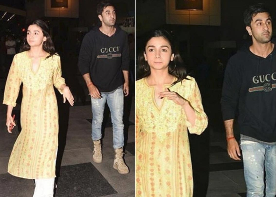 প্রাক্তন প্রেমিকা দীপিকার ফিল্ম ‘পদ্মাবত’ এক সঙ্গে দেখতে যান রণবীর-আলিয়া। ক্যামেরায় ধরা পড়লে বেশ অস্বস্তিতেও পড়েন তাঁরা।