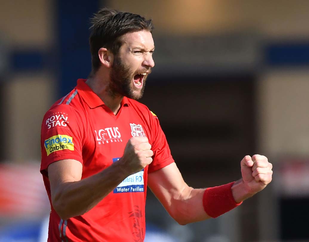 অ্যান্ড্রু টাই: অস্ট্রেলিয়ার এই পেসার দুর্দান্ত ফর্মে রয়েছেন। টুর্নামেন্টে ২০ উইকেট নিয়ে পার্পল ক্যাপের অন্যতম দাবিদার হয়ে উঠেছেন তিনি। ছবি: এএফপি।