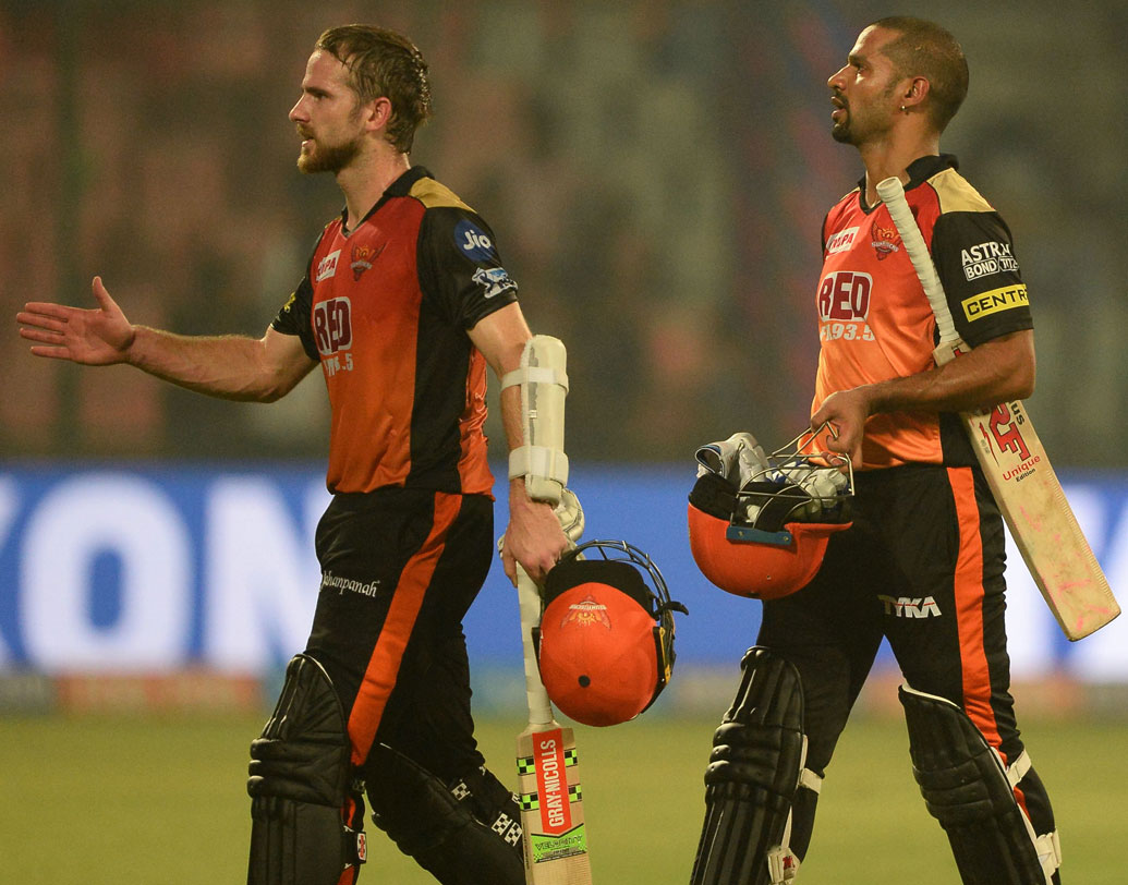 হায়দরাবাদের প্রথম দুই দলের মধ্যে লিগ শেষ করা নিশ্চিত হবে। কারণ আর কোনও দল ১৮ পয়েন্টে শেষ করতে পারবে না। ছবি: এএফপি।