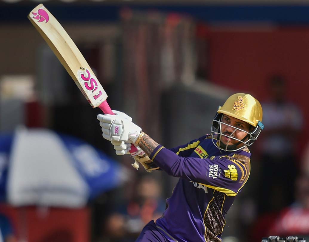 সুনীল নারাইন: শেষ ম্যাচে অসাধারণ ব্যাট করেছেন। আজ তাঁকে দিয়েই ইনিংসের শুরু করাবে কেকেআর।