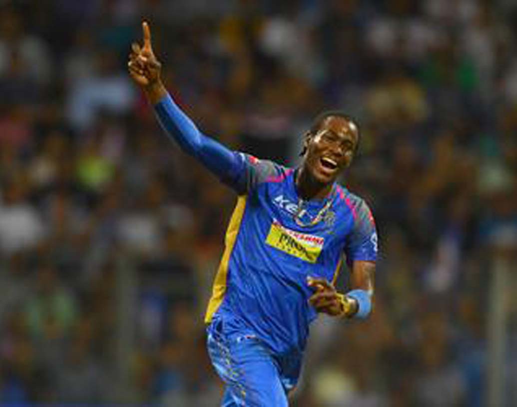 জোফরা আর্চার: বল হাতে চমৎকার ফর্মে রয়েছেন। নাইটদের আটকাতে আজ জোফরার ভূমিকা বিশেষ গুরুত্বপূর্ণ হতে চলেছে।