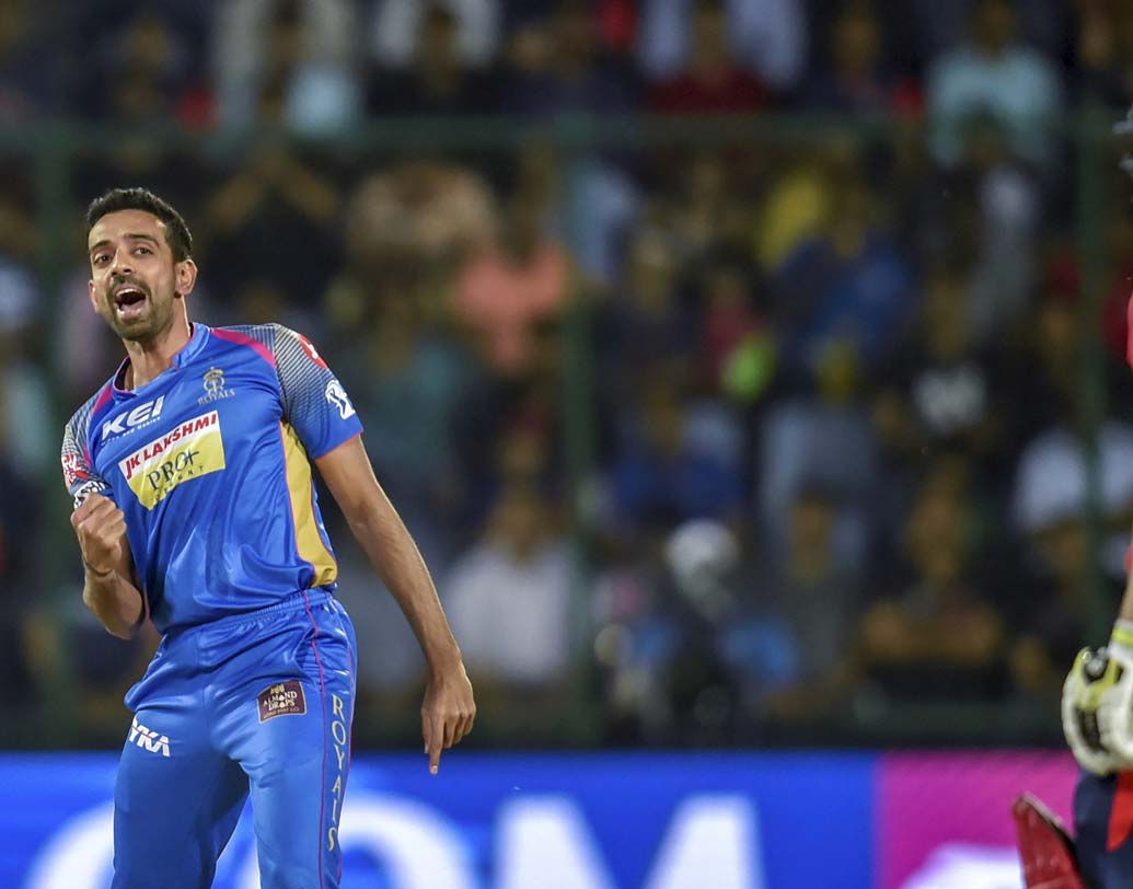 ধবল কুলকার্ণি: আজকের ম্যাচে পেস বোলিংয়ে গুরুত্ব দিতে পারে রাজস্থান। সেই হিসেবে দলে আসতে পারেন ধবল কুলকার্ণি।