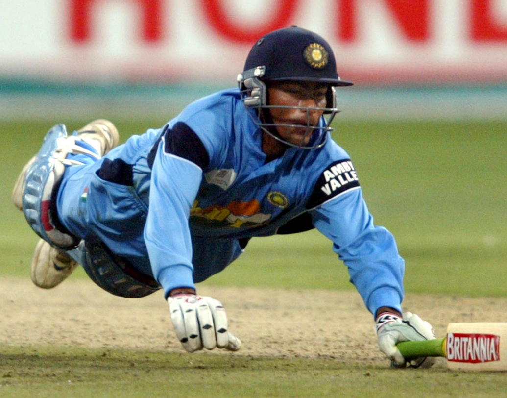 মহম্মদ কইফ (কিংস ইলেভেন পঞ্জাব): রাজস্থান রয়্যালসের হয়ে তাঁর রেকর্ড খারাপ নয়। কিন্তু মহম্মদ কইফ যে কিংস ইলেভেনর হয়েও খেলেছেন, তা জানা নেই অনেকেরই। প্রীতি জিন্টার দলের হয়ে গোটা তিনেক ম্যাচ খেলেন তিনি। ছবি: রয়টার্স।