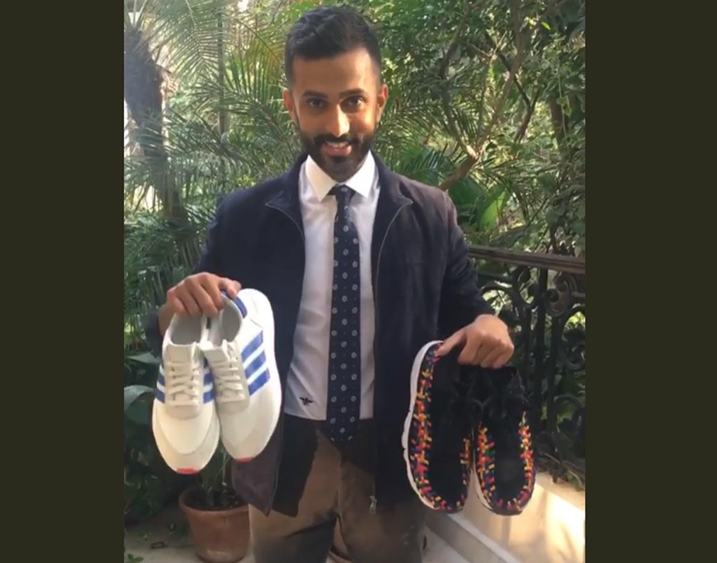 বিয়ে নিয়ে কপূর ও আহুজা পরিবারে উত্তেজনা এখন তুঙ্গে। ইতিমধ্যেই দুই পরিবারে মেহেন্দি, সঙ্গীতের অনুষ্ঠান শুরু হয়ে গিয়েছে। হবু শাশুড়ির সঙ্গে শপিংও শুরু করে দিয়েছেন নায়িকা। এখন শুধু চার হাত এক হওয়ার অপেক্ষা।