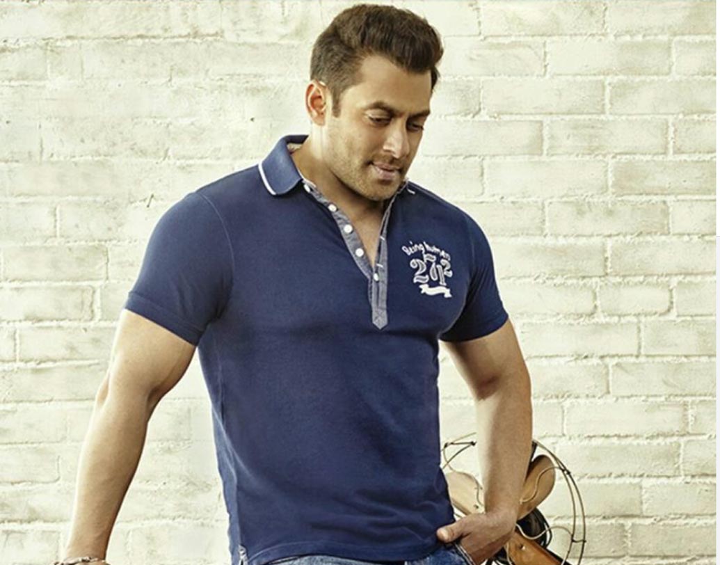 সলমন খান: বলিউডের ভাইজানকে নিমন্ত্রণ জানাতে চান? বিয়ে হোক বা স্পেশাল পারফরম্যান্স, সলমনের পারিশ্রমিক দেড় থেকে দু’কোটি টাকা।