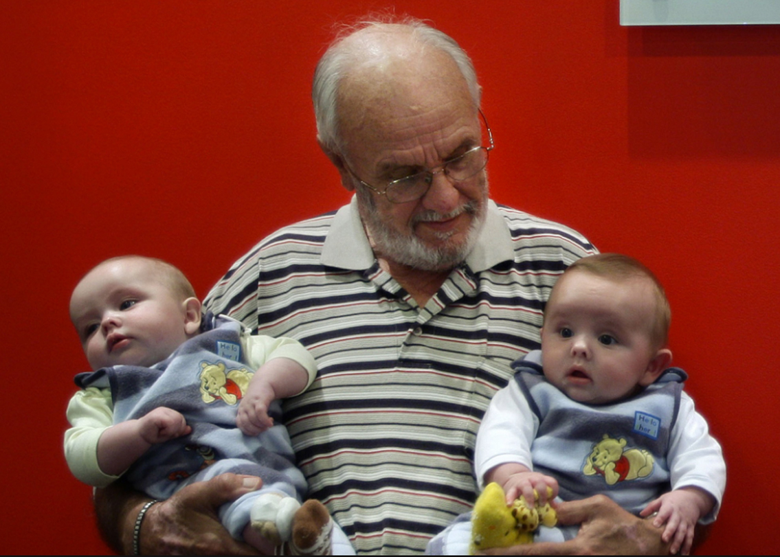 তিনিও রক্তদান করে অন্যের প্রাণ বাঁচাবেন, সিদ্ধান্ত নেন হ্যারিসন। কিন্তু অস্ট্রেলিয়ার আইন অনুসারে ১৮ বছর না হলে রক্তদানের অনুমতি মেলে না। হ্যারিসনের বয়স তখন ১৪। আরও ৪ বছর অপেক্ষা করতে হয় তাঁকে। ১৮ বছর বয়স হলেই হ্যারিসন রক্তদান করতে শুরু করেন।