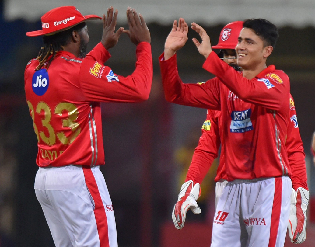 মুজিবুর রহমান: পঞ্জাবের ইন ফর্ম বোলার। তবে তাঁর চোট চিন্তায় রাখবে টিম ম্যানেজমেন্টকে। ছবি: পিটিআই।