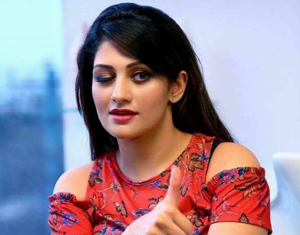 একজন অভিনেত্রী ছাড়াও তাঁর আরও একটি পরিচয় রয়েছে। তিনি কর্নাটকের হবু মুখ্যমন্ত্রী কুমারস্বামীর দ্বিতীয় স্ত্রী। রাধিকা আর কুমারস্বামীর মধ্যে বয়সের পার্থক্য অনেকটাই। রাধিকার জন্ম ১৯৮৬ সালের ১১ নভেম্বর (৩১ বছর)। আর কুমারস্বামীর জন্ম ১৬ ডিসেম্বর, ১৯৫৯ (৫৮ বছর)। অর্থাৎ রাধিকার থেকে প্রায় ২৭ বছরের বড় কুমারস্বামী।