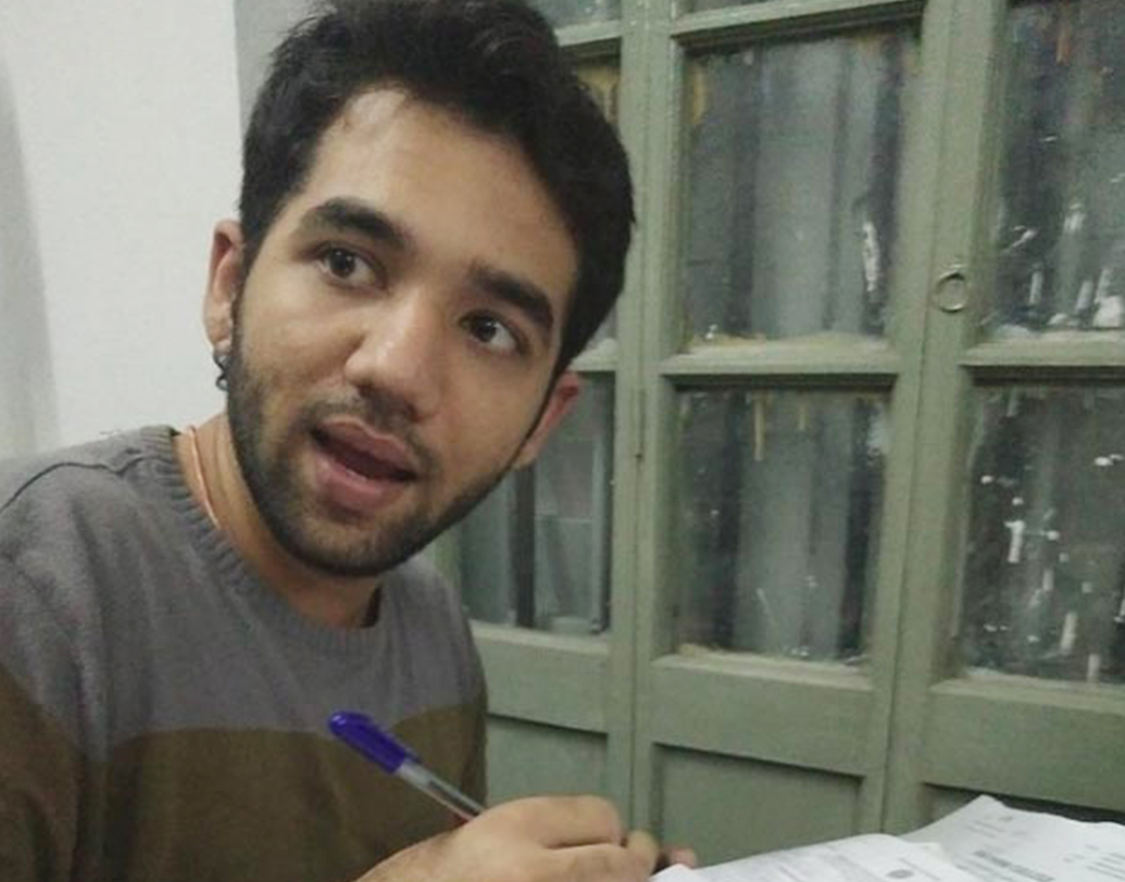 স্নাতক হওয়ার পর ফের অভিনয় শুরু করেন। গত বছর তাঁর ‘টেক কেয়ার’ নামের একটি শর্ট ফিল্ম ইউটিউবে তুমুল জনপ্রিয়তা পেয়েছিল।