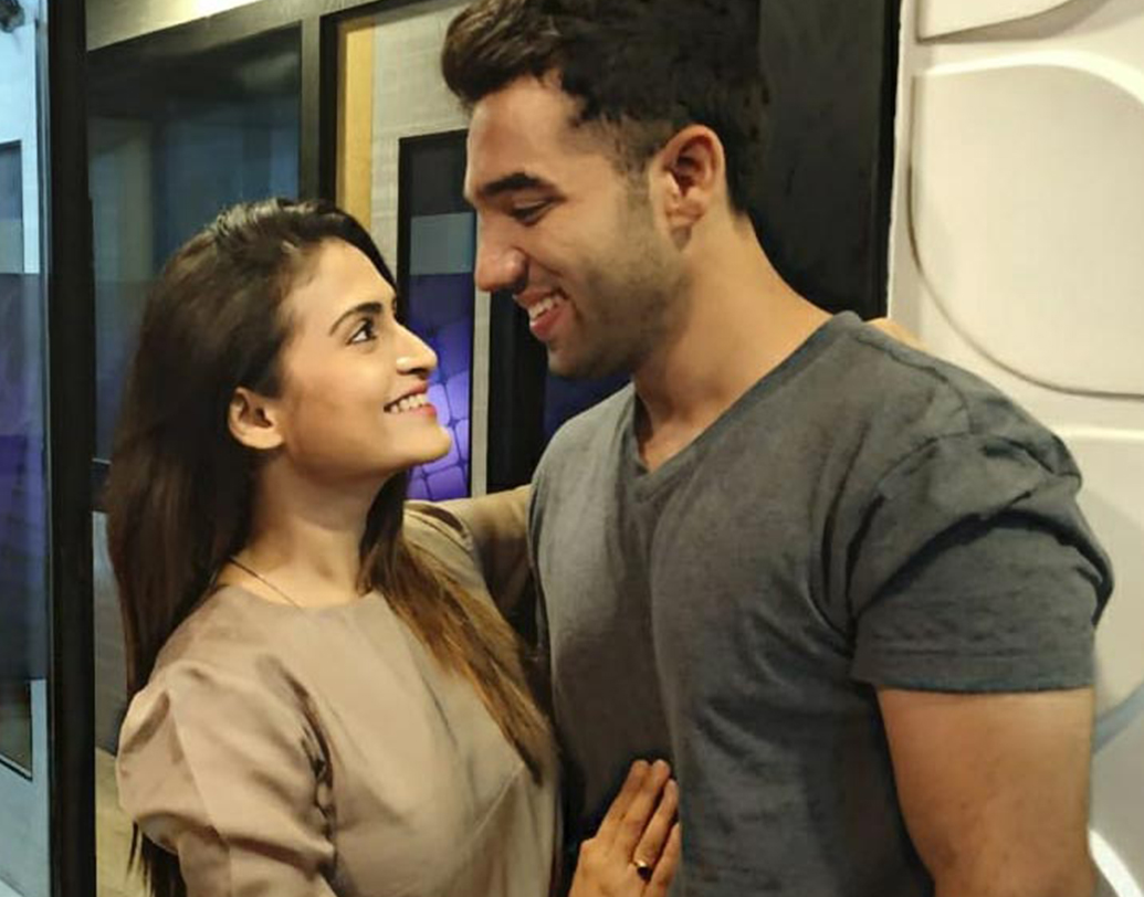 ‘মনসুন মেলোডিজ’-এ প্রিয়মের সঙ্গে স্ক্রিন শেয়ার করবেন অংশু।তাঁর চরিত্রের নাম কুণাল। পেশায় ফোটোগ্রাফার।