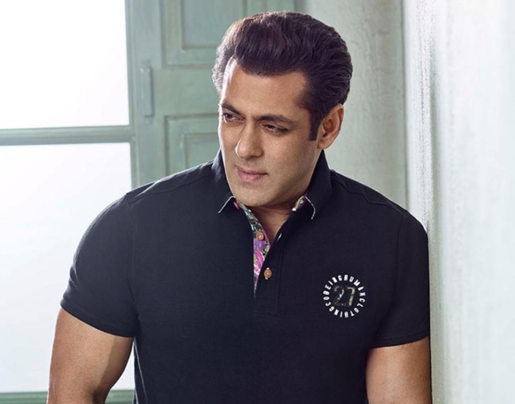 সলমন খান: ১৯৯৮ সালে জোধপুরে ‘হাম সাথ সাথ হ্যায়’ ছবির শুটিং চলার সময় বিশ্নোই সম্প্রদায়ের কঙ্কনি গ্রামে নিজের রাইফেল থেকে গুলি করে দু’টি কৃষ্ণসার হরিণ মারেন সলমন। বন্যপ্রাণ আইনে ২০ বছর ধরে মামলা চলার পর গত মাসে তাঁকে পাঁচ বছরের সাজা দেয় আদালত। তবে, একরাত জেলে কাটিয়েই জামিনে মুক্তি পেয়ে যান বলিউডের ‘ভাইজান’।