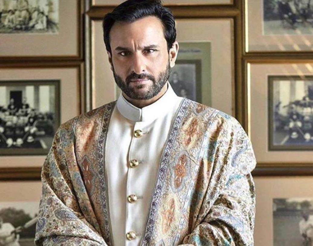 সইফ আলি খান: ২০১২ সালে মুম্বইয়ের তাজ হোটেলের ওয়াসাবি রেস্তোঁরায় কয়েক জনের সঙ্গে ঝগড়া-মারামারিতে জড়িয়ে পড়েন সইফ। অভিযোগ ছিল, তাঁর স্ত্রী করিনা ও বলিউডেরই কয়েক জন সহকর্মীকে কটাক্ষ করায় উত্তেজিত হয়ে রেস্তোরাঁর ভিতরেই একজনকে মেরে নাক ফাটিয়ে দেন ছোটে নবাব। ভারতীয় দণ্ডবিধির ৩২৫ ধারায় গ্রেফতার করা হয় সইফকে। পরে অবশ্য জামিন দিয়ে ছাড়া পেয়ে যান তিনি।