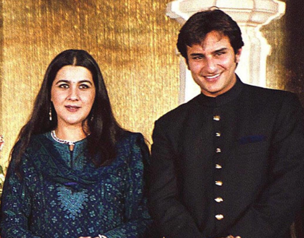 সইফ আলি খান-অমৃতা সিংহ: প্রথাগত ধারণা ভেঙে ১২ বছরের বড় অমৃতাকে বিয়ে করে এক সময় চমকে দিয়েছিলেন সইফ। কিন্তু, শোনা গিয়েছিল শেষের দিকে তাঁদের সম্পর্কের বাঁধন তেমন মজবুত ছিল না। মিডিয়ায় গুঞ্জন, অমৃতার অতিরিক্ত নিয়ন্ত্রণ, পাশাপাশি এক বিদেশি মডেলের সঙ্গে সইফের সম্পর্ক ইত্যাদি নানা কারণে সইফ-অমৃতার ১৩ বছরের সম্পর্কে ভাঙন ধরে।