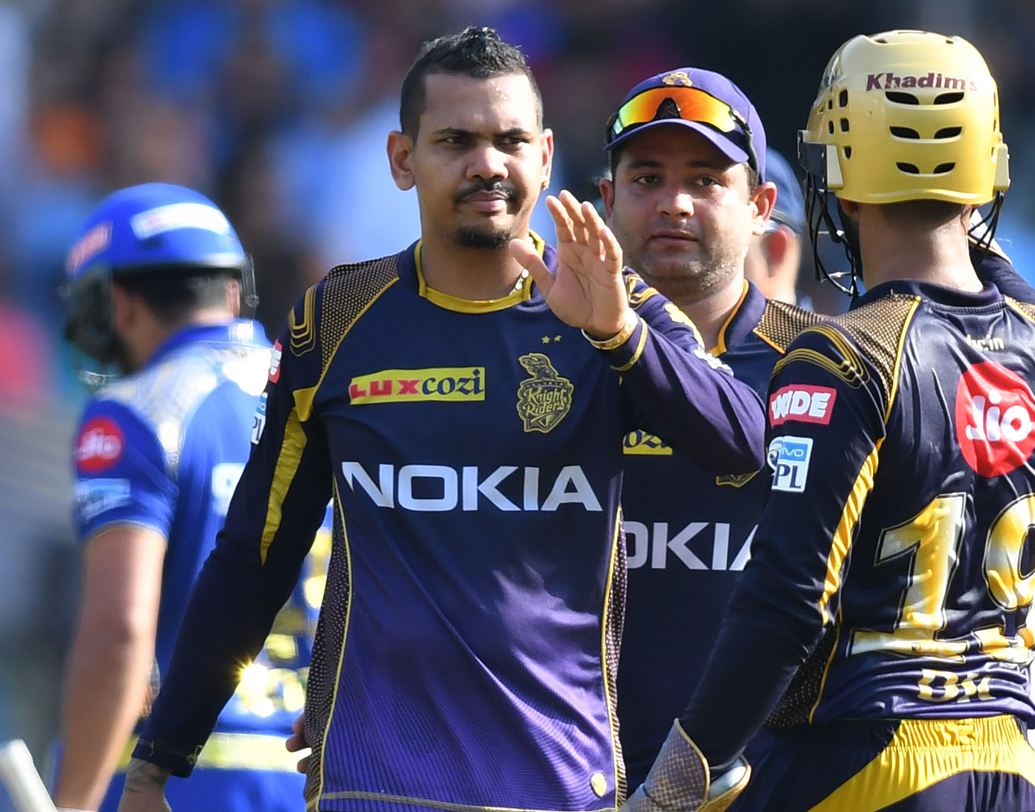 সুপার স্ট্রাইকার অব দ্য সিজন: এই পুরষ্কারটিও পেয়েছেন সুনীল নারাইন। ছবি: এএফপি।