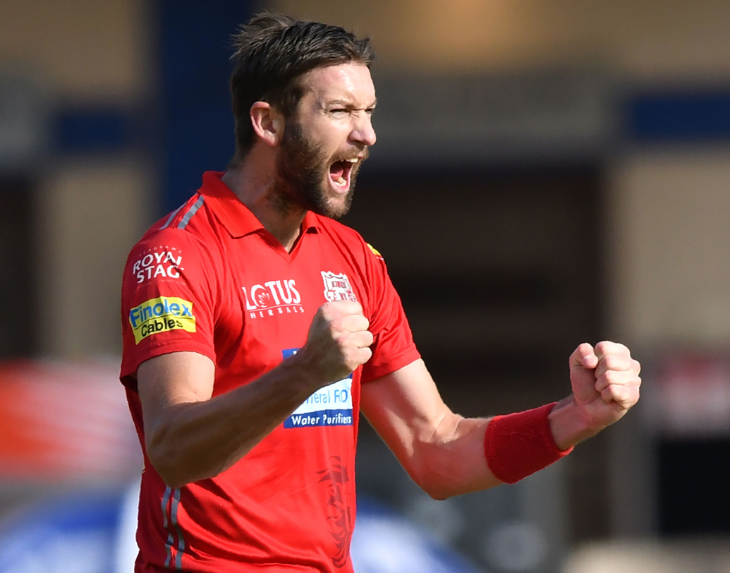 অ্যান্ড্রু টাই: পঞ্জাবের বোলার হিসেবে আইপিএলে নজর কেড়েছেন। অবশ্যই সেরার দলে রাখতে হবে তাঁকে।