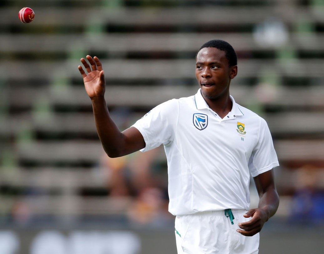 কাগিসো রাবাদা: টেস্টে বিশ্বের এক নম্বর বোলারকে রাইট টু ম্যাচ কার্ডে রেখে দেয় দিল্লি। কিন্তু টুর্নামেন্ট শুরুর আগে চোটের জন্য তিন মাস মাঠের বাইরে চলে যান রাবাদা। তার জায়গায় লিয়াম প্লাঙ্কেটকে দলে নেয় দিল্লি। ছবি: রয়টার্স।