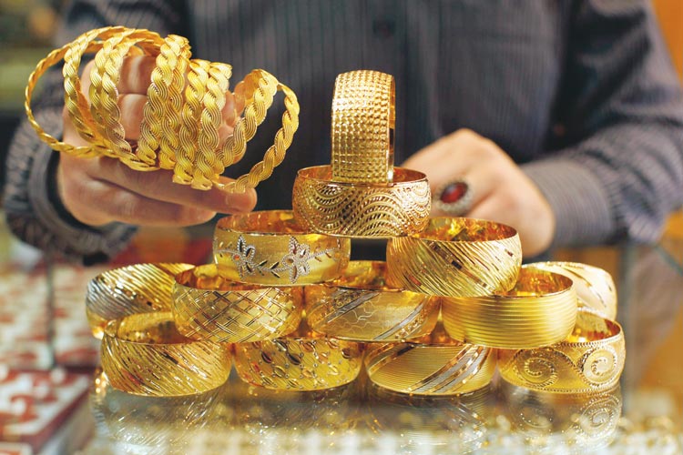 Global gold demand drop