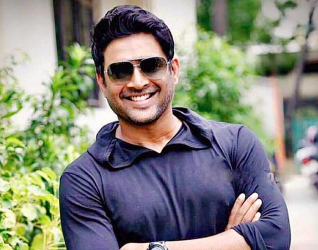 মাধবন: অভিনেতা, লেখক, প্রযোজক মাধবন একাধিক ভাষার ছবিতে অভিনয় করেছেন। সাংস্কৃতিক দূত হিসেবে কানাডায় নিজের দেশকে প্রতিনিধিত্বও করেছেন তিনি। ইনেকট্রনিক ইঞ্জিনিয়ারিং-এ স্নাতক করেছেন মাধবন।