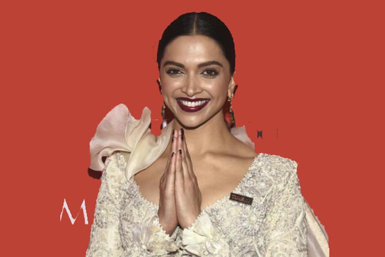 Deepika Padukone says, it's okay to fight for pay gap