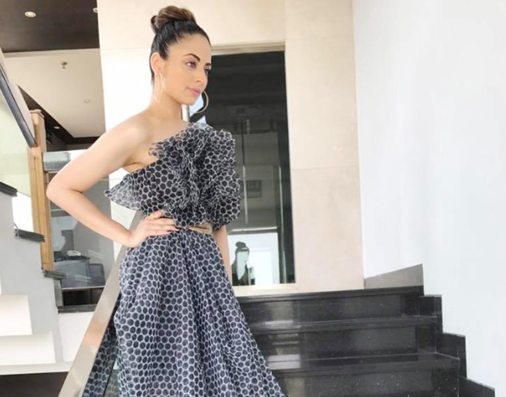 টেলি ধারাবাহিকের পাশাপাশি একাধিক অ্যাড ফিল্মেও শিশু অভিনেতা হিসেবে কাজ করেছেন জোয়া।