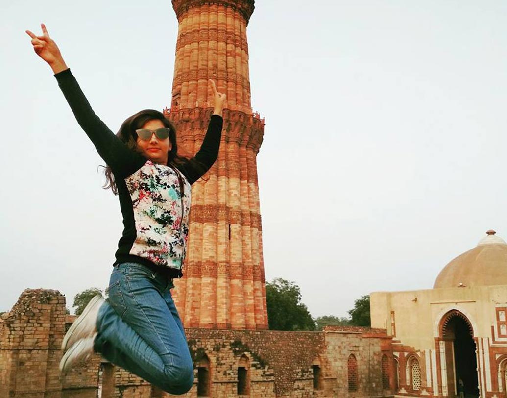 প্রশিক্ষণ শেষে বর্তমানে জুনিয়র অ্যাসিস্ট্যান্ট হিসেবে যোগ দিয়েছেন তানিয়া। সামনে আরও বড় পরীক্ষা। তানিয়ার কথায়, ‘‘মানুষের জীবন বাঁচানোর এই কাজ, এটা চ্যালেঞ্জিং। এটা অন্য কিছু থেকে পাওয়া যায় না।’’