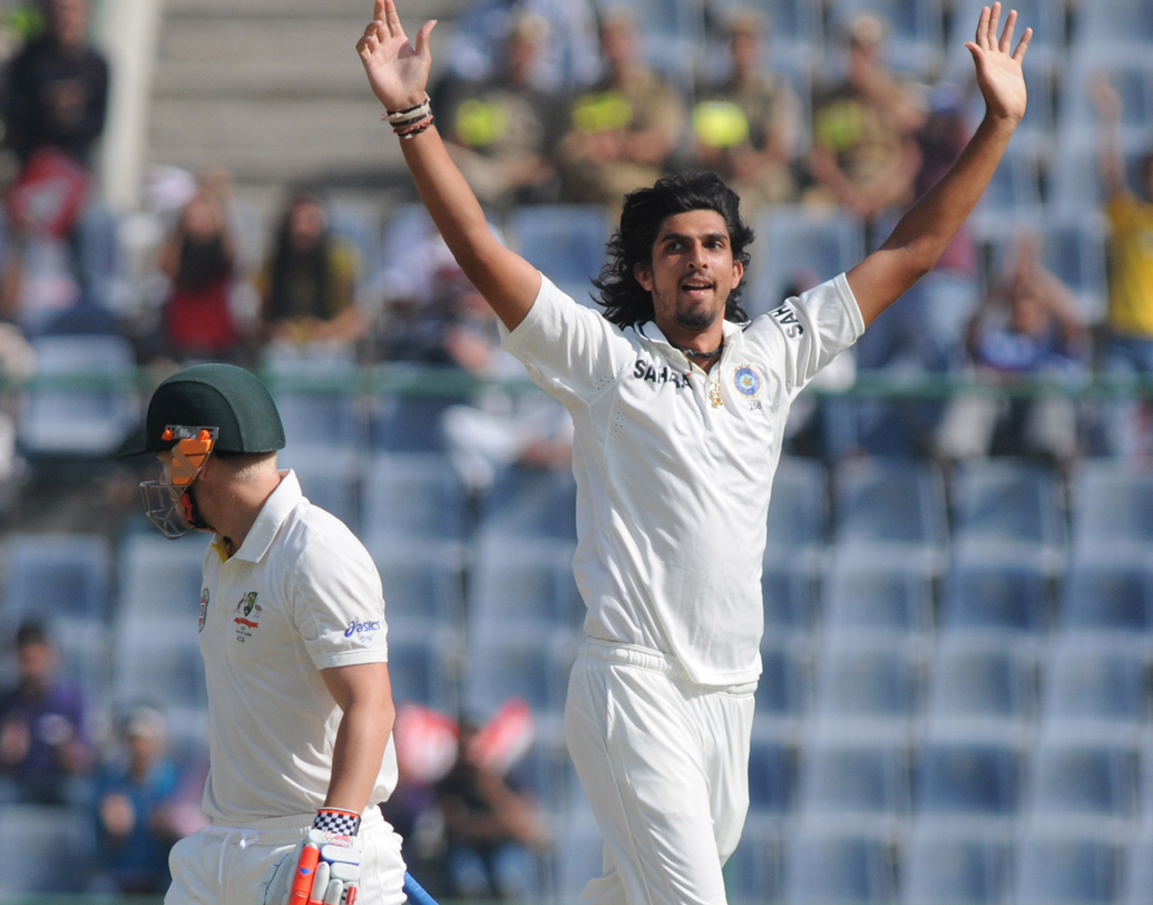 ইশান্ত শর্মা (সাসেক্স): চলতি বছরই প্রথম বার কাউন্টি খেলতে গিয়েছিলেন ২৯ বছরের এই ভারতীয় পেসার। এবং প্রথম বারেই সাসেক্সের হয়ে বেশ ভাল পারফর্ম করেছেন দিল্লির পেসার। ৪ ম্যাচে ১৫ উইকেট নিয়ে তিনি সাসেক্সের তৃতীয় সর্বোচ্চ উইকেটশিকারী।