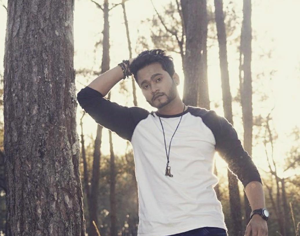 ফিল্মের পাশাপাশি বেশ কিছু সিরিয়ালেও কাজ করেছেন তিনি। ‘ফির ভি না মানে’, ‘বত্তামিজ দিল’, ‘ইয়ে হ্যায় হাম’, ‘নীল ছাতরিওয়ালে’-র মতো সিরিয়ালে অভিনয় করেছেন।