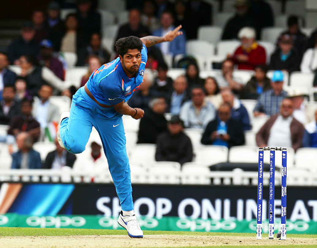 উমেশ যাদব: এক দিনের ম্যাচে ভারতীয় দলে নিয়মিত সদস্য। যদিও টি-২০তে সে ভাবে সুযোগ পাননি। ইংল্যান্ড সফরে সুযোগ পেতে পারেন।