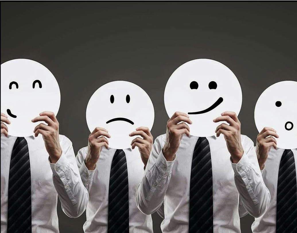 নেগেটিভিটি ছাড়ুন: ইন্টারভিউ দিতে এসে অনেকেই অন্য পরীক্ষার্খীদের আলোচনা বা প্রস্তুতির বহর দেখে ঘাবড়ে যান। কেউই পুরো বিষয়ের সবটুকু জেনে আসেন না, কাজেই যেটুকু আপনি জানেন, আস্থা রাখুন তার উপরই। এ সব নিয়ে বেশি মাথা ঘামালে কিন্তু তার ছাপ পড়বে আপনার পারফরম্যান্সে