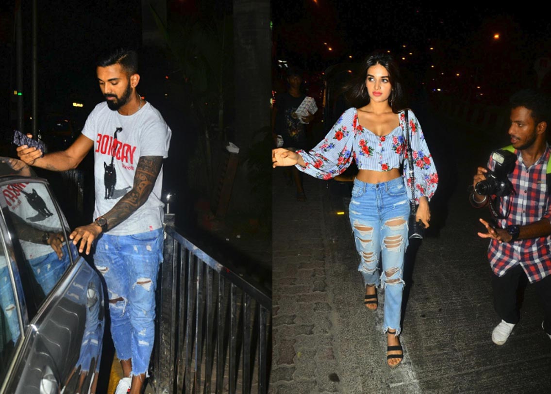 লোকেশ রাহুলের সঙ্গে নিধি অগ্রবালের সম্পর্ক নিয়ে বহু দিন থেকেই জল্পনা চলছিল। দু’জনকে প্রায়ই এক সঙ্গে দেখা যায়। নিধি বা রাহুল দু’জনের কেউই কখনও সেই জল্পনার ইতিও ঘটাননি। কিন্তু এই প্রথম তাঁদের সম্পর্ক নিয়ে মুখ খুললেন রাহুল।