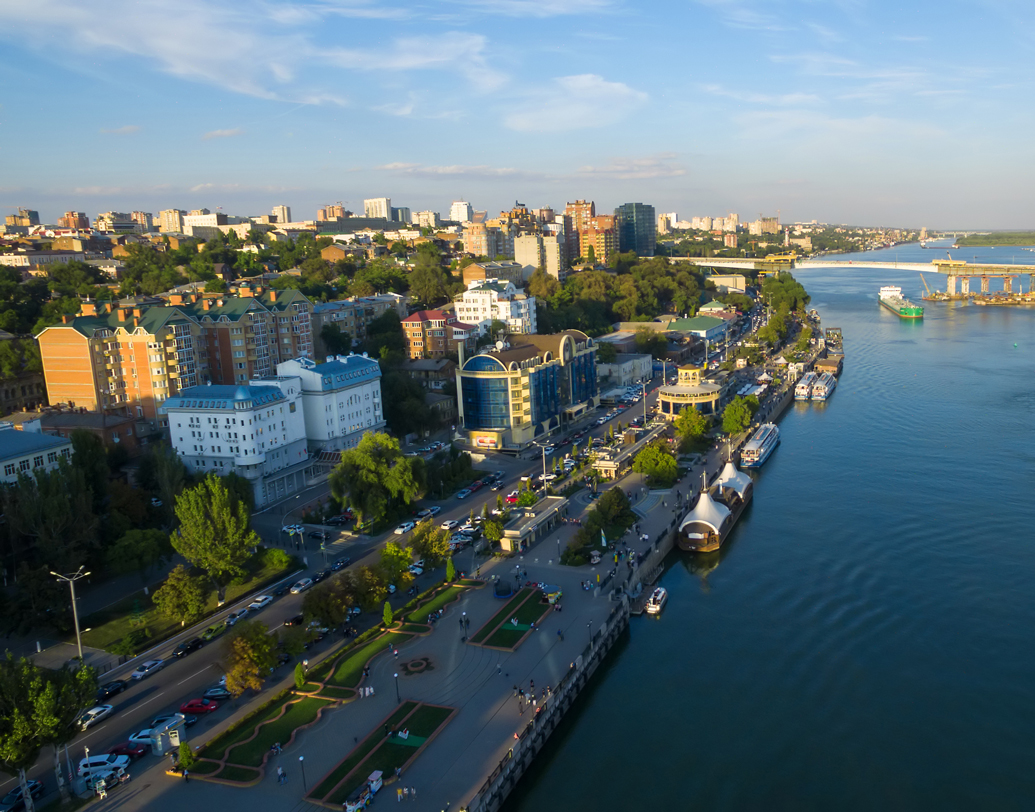 রোস্তভ অন ডন: দক্ষিণ রাশিয়ার এই শহরে প্রাচীন উপজাতিদের বাস। প্রাচীন গ্রিক কলোনি, টানা ফোর্ট, আজাক ফোর্ট এই শহরের মূল আকর্ষণ। রুশ বিপ্লব ও পুরনো সভ্যতার ছাপ এই শহরে স্পষ্ট।