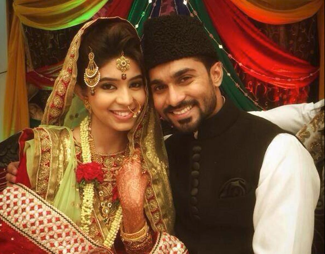 সলমন ইউসুফ-ফইজা: ‘ডান্স ইন্ডিয়া ডান্স’ সিজন ১ থেকেই লাইমলাইটে সলমন। ‘এবিসিডি’তেও নজর কেড়েছেন তিনি। ‘ঝলক দিখলা জা’ রিয়্যালিটি শো ছাড়াও একাধিক টিভি-শোতে কোরিওগ্রাফি করেছেন সলমন। ১০ বছর চুটিয়ে প্রেম করার পর ছোটবেলার বান্ধবী ফইজা হরমনকে বিয়ে করেছেন সলমন।