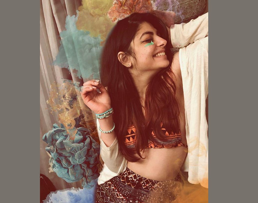 নাম সাঁচী ভাল্লা। নিবাস মুম্বই। আর পাঁচটা টিনএজারের মতোই মিষ্টি, চনমনে। নেট দুনিয়াতেও তাঁর অসংখ্য ফলোয়াড়। কিন্তু, হঠাৎ এই সাঁচীই বা কেন নজর কাড়লেন?