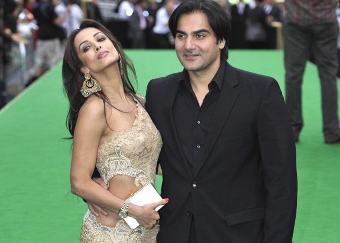 মালাইকা অরোরা-আরবাজ খান: ১৮ বছর এক সঙ্গে থাকার পর ২০১৬ সালে দু’জনে আলাদা থাকার সিদ্ধান্ত নেন। ২০১৭ সালে তাঁদের মিউচুয়াল ডিভোর্স হয়। তাঁদের সন্তান মালাইকার কাছে থাকে। তবে আরবাজ চাইলেই তার সঙ্গে দেখা করতে পারেন।