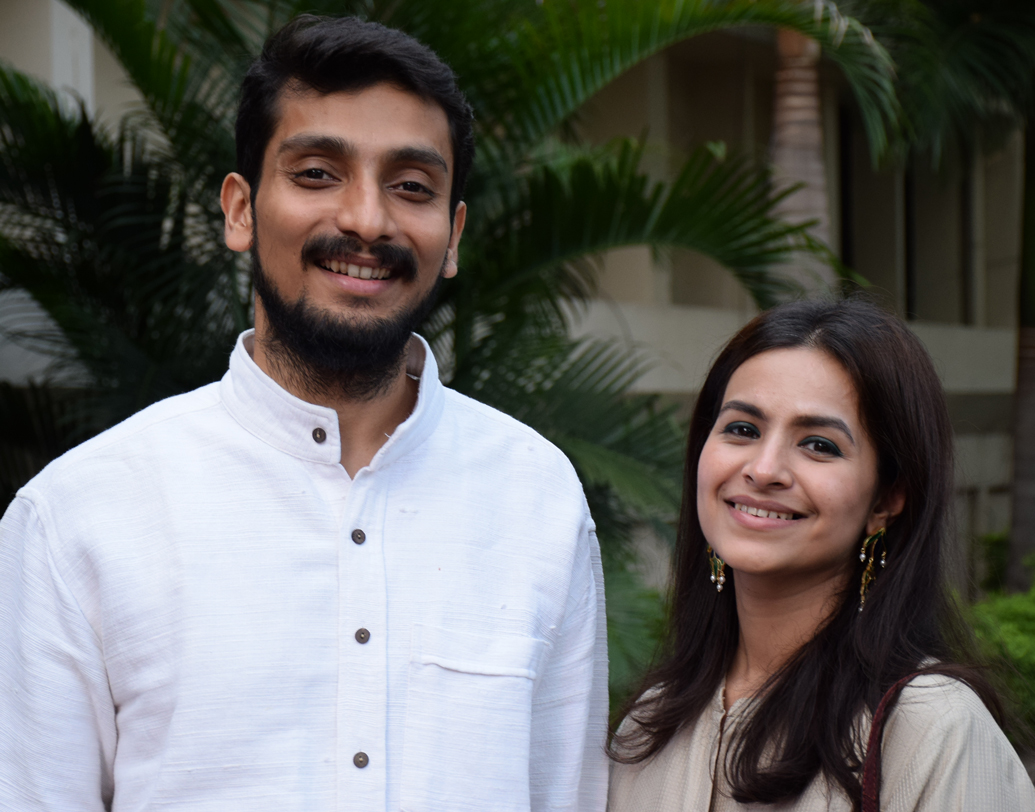 হাজির ছিলেন সস্ত্রীক পরিচালক সৌকর্য ঘোষাল