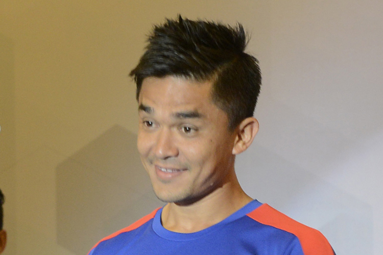 Sunil Chhetri asks Indian fans to join them in the stadium, Virat Kohli also supports that