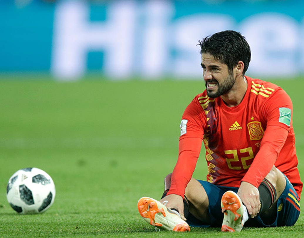 ইস্কো: মাঝ মাঠে খেলানো হতে পারে ইস্কোকে। যদিও এখনও পর্যন্ত তেমন কিছু ঝলক দেখাতে পারেননি।