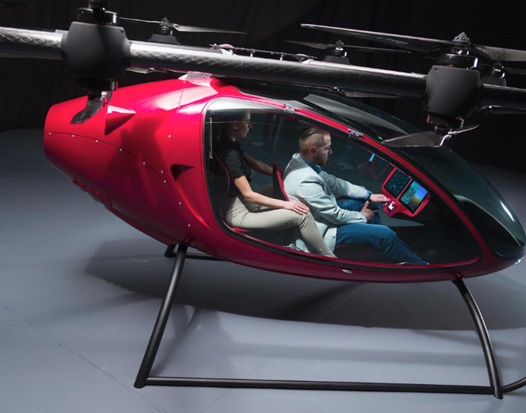 ছবি তোলা আর খাবার বয়ে নিয়ে যাওয়া ড্রোনকে ভুলে যান। বাজারে এসে গেছে এন্যাঙ্গ ১৮৪ প্যাসেঞ্জার ড্রোন। অনেকটা হেলিকপ্টারের মতো দেখতে। একস্থান থেকে অন্যস্থানে যাত্রী নিয়ে যেতে সক্ষম।