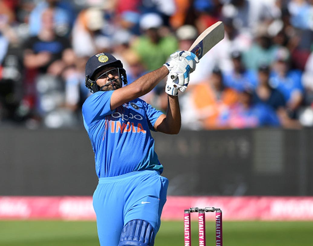 রোহিত শর্মা: শেষ টি২০তে সেঞ্চুরি করে বুঝিয়ে দিয়েছেন তিনি এখন ভয়ঙ্কর ফর্মে। স্বাভাবিক ভাবেই আজকের ম্যাচে রোহিত বড় ফ্যাক্টর হতে চলেছেন।